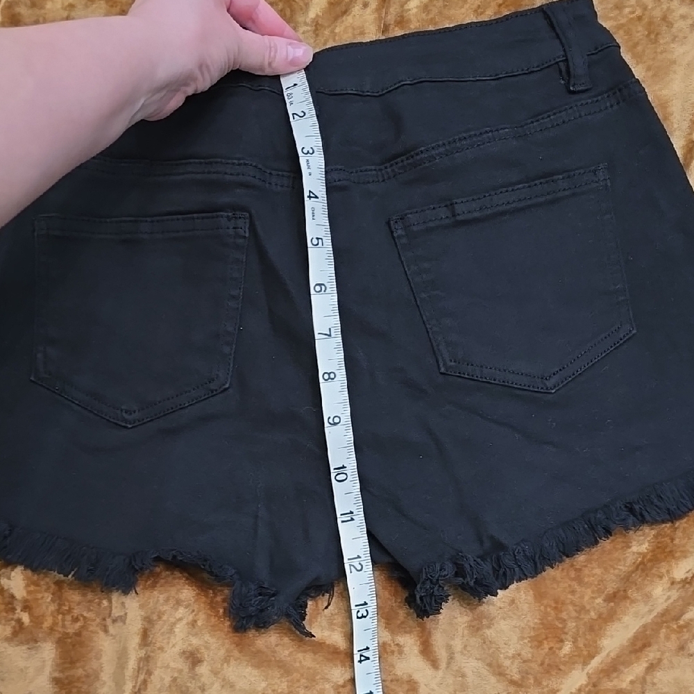 Women's Black High Rise Short Size Small - Picture 5 of 7